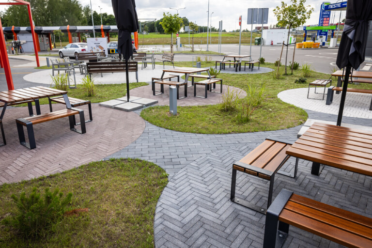 Dito 8. Elektrėnai. Betono mozaika